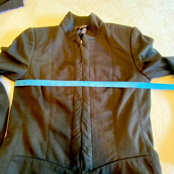 Tahari Knit Pant Suit - Picture 11 of 14